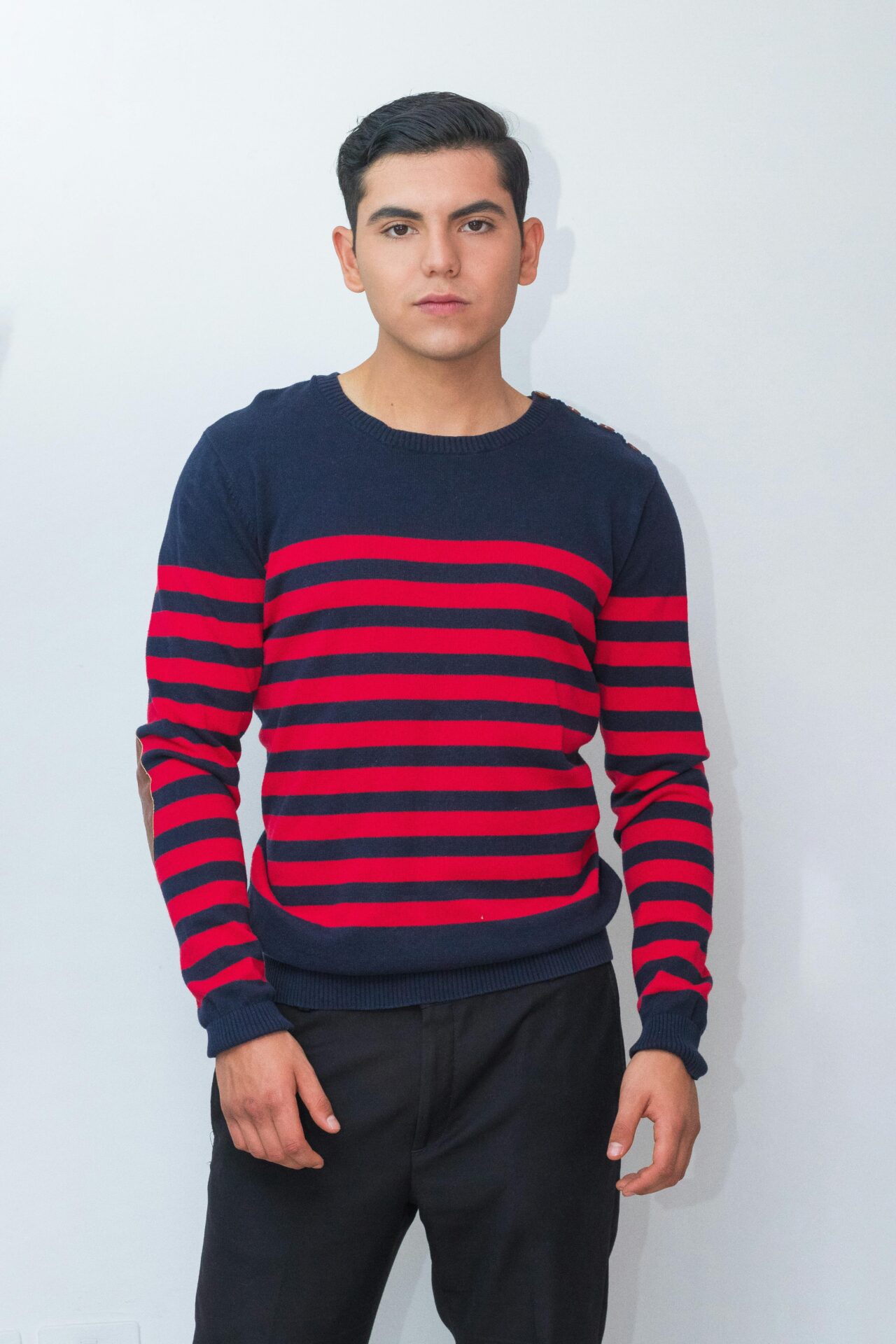 Men's heavyweight navy and red striped Breton-style knit crewneck sweater.